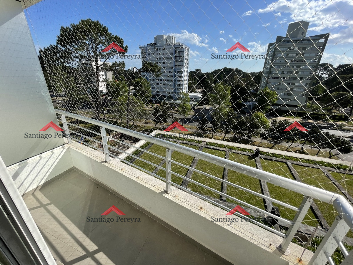 Apartamento ID.7914 - Apartamento en torre de primer nivel 