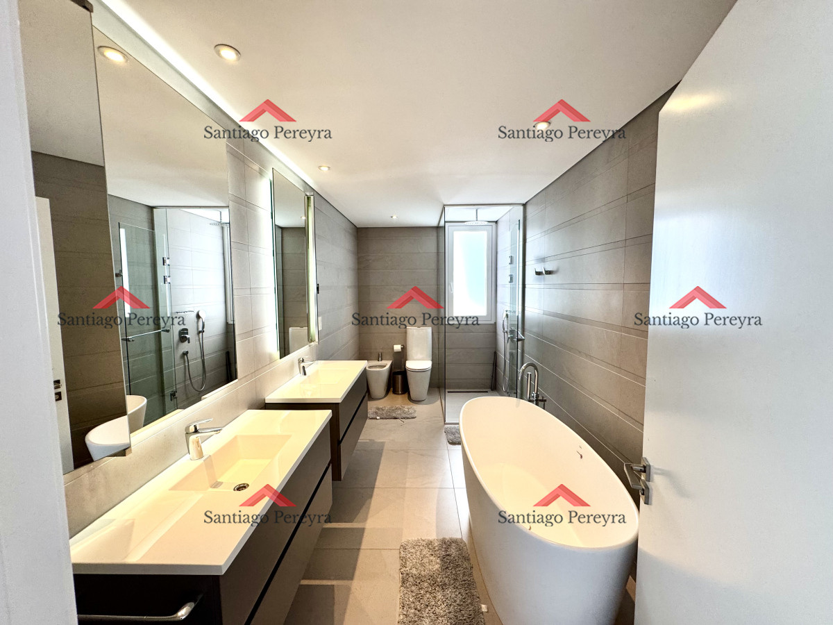 Apartamento ID.16347 - Apartamento Premium en Playa Brava - Le Parc III
