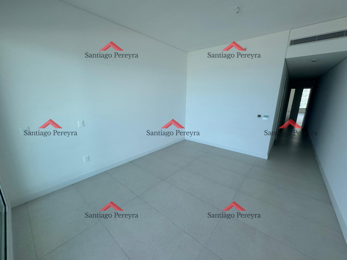 Apartamento ID.16929 - Primera linea brava en venta