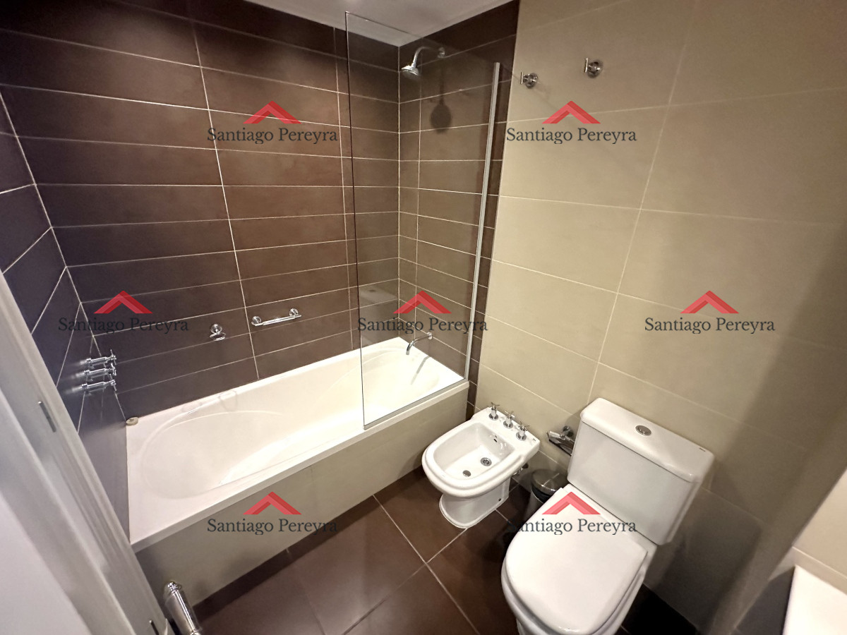 Apartamento ID.6693 - Excelente apartamento en torre de primera categoría