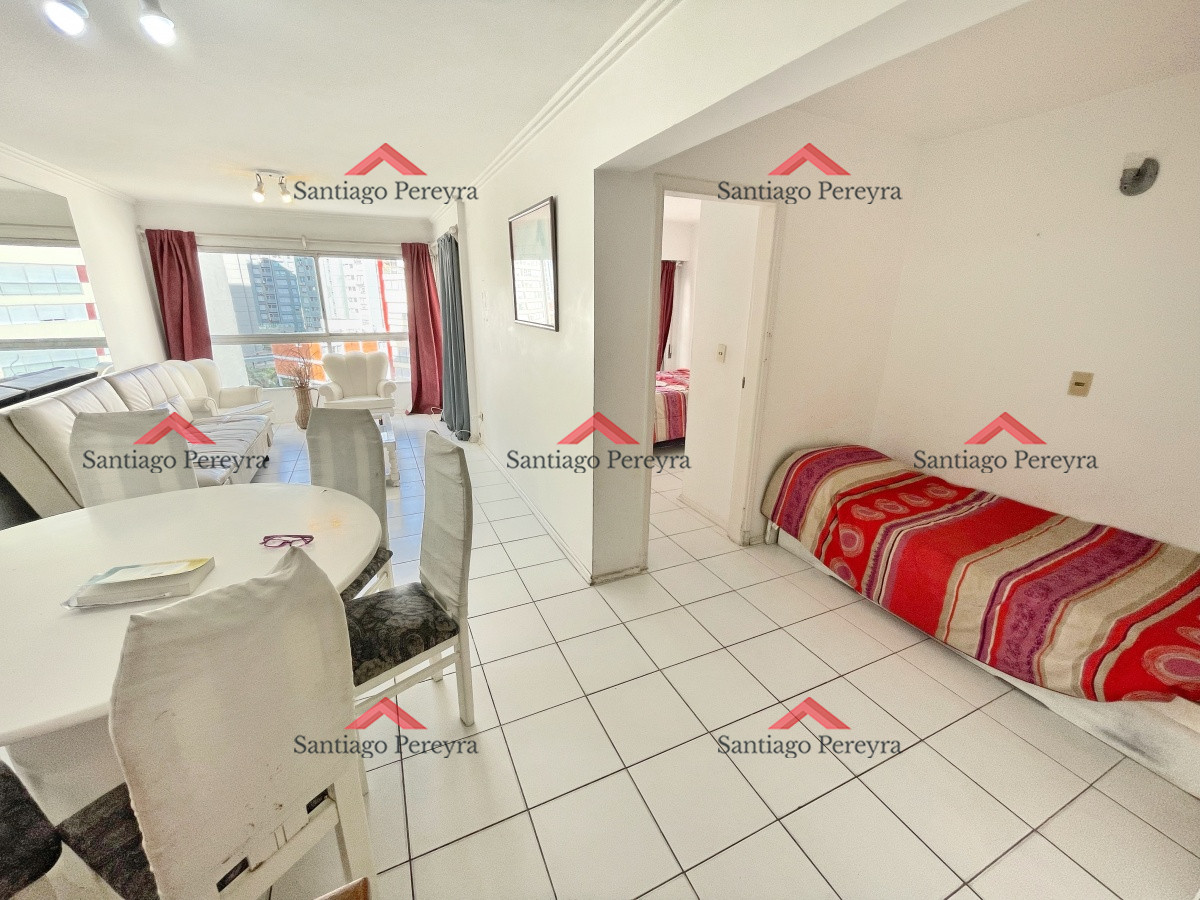 Apartamento ID.1813 - Apartamento de 1 dormitorio y medio en excelente ubicación 