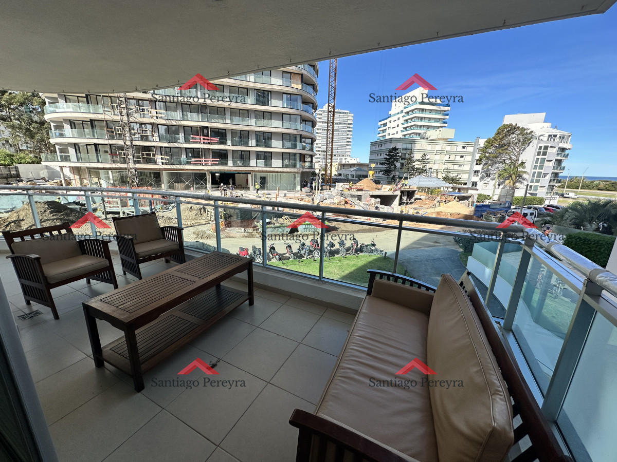Apartamento ID.2414 - Cómodo y amplio apartamento en Playa Brava
