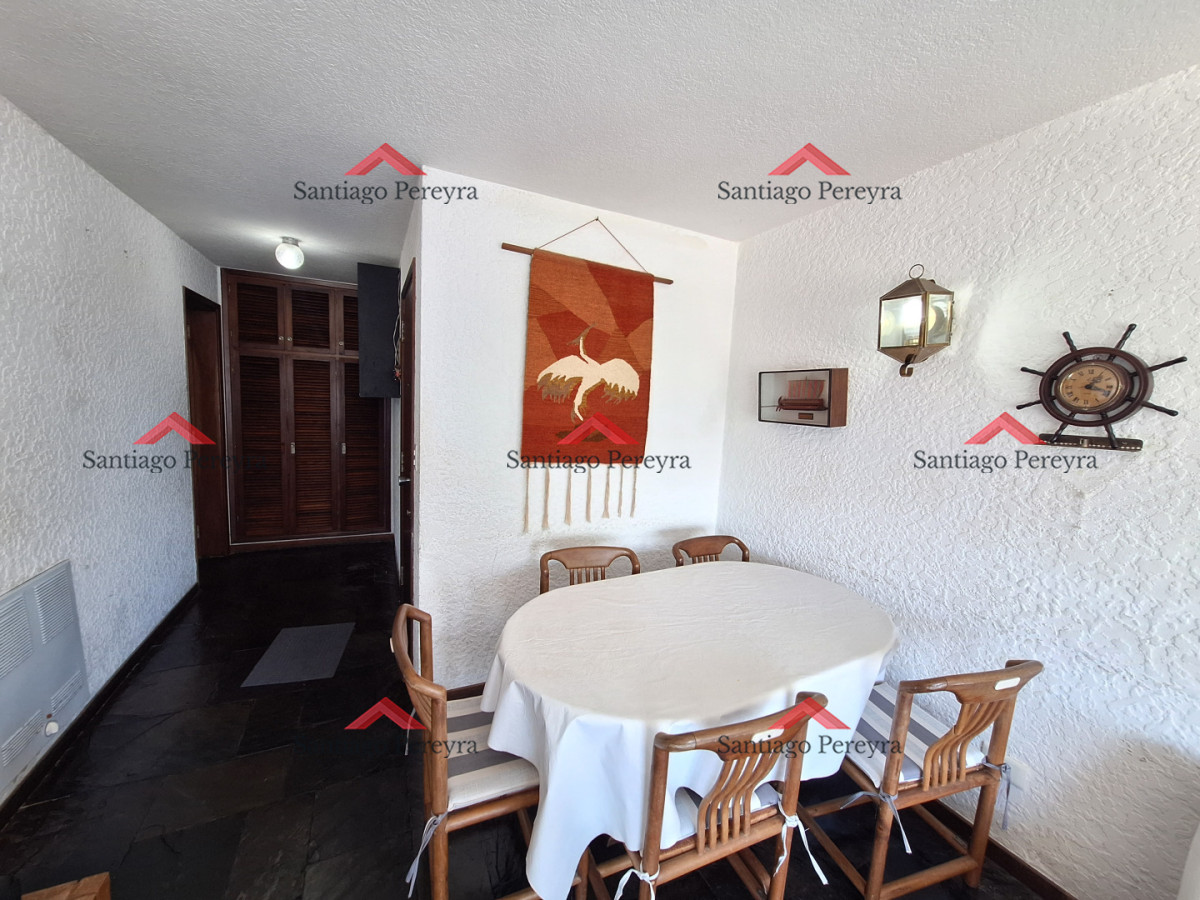 Apartamento ID.2767 - Excelente ubicacion ,1 cuadra playa