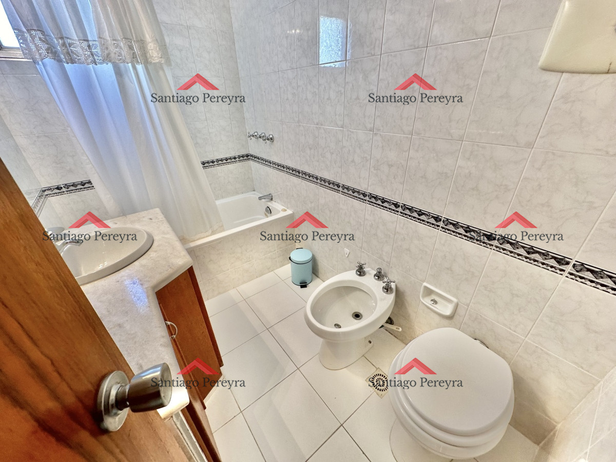 Apartamento ID.2946 - Amplia planta a pasos del mar en Playa Brava