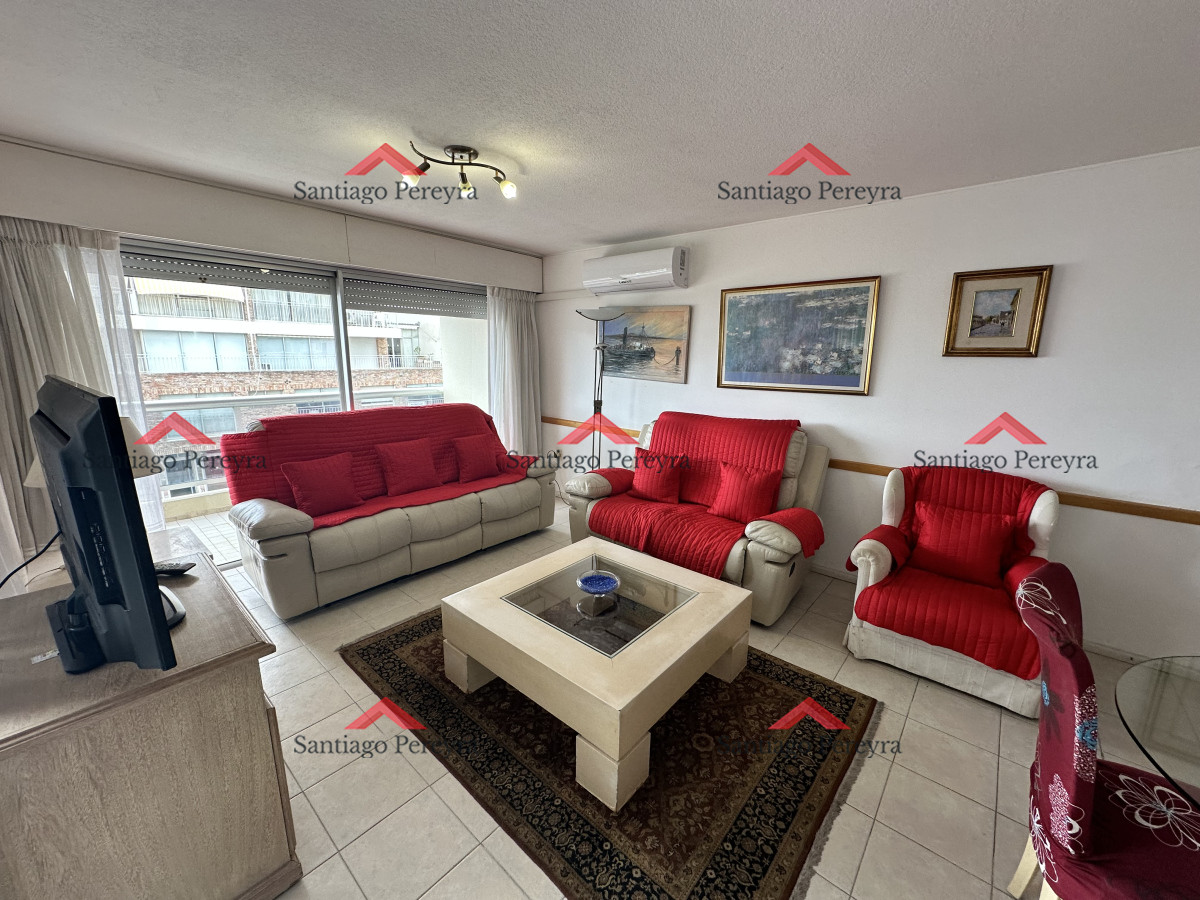 Apartamento ID.15446 - Apartamento de 3 dormitorios con barbacoa cerrada propia en península 