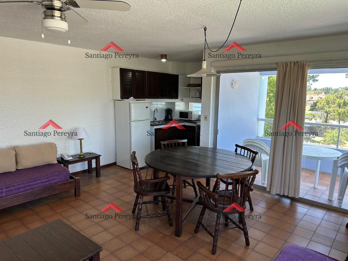 Apartamento ID.15808 - Dos dormitorios en venta Roosevelt