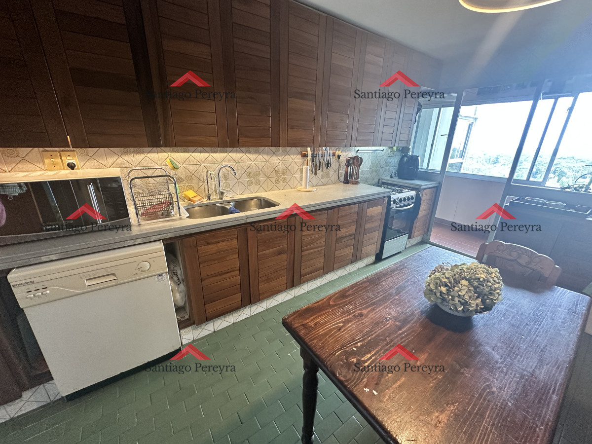 Apartamento ID.16045 - Apartamento 3 dormitorios y dependencia en Roosevelt 