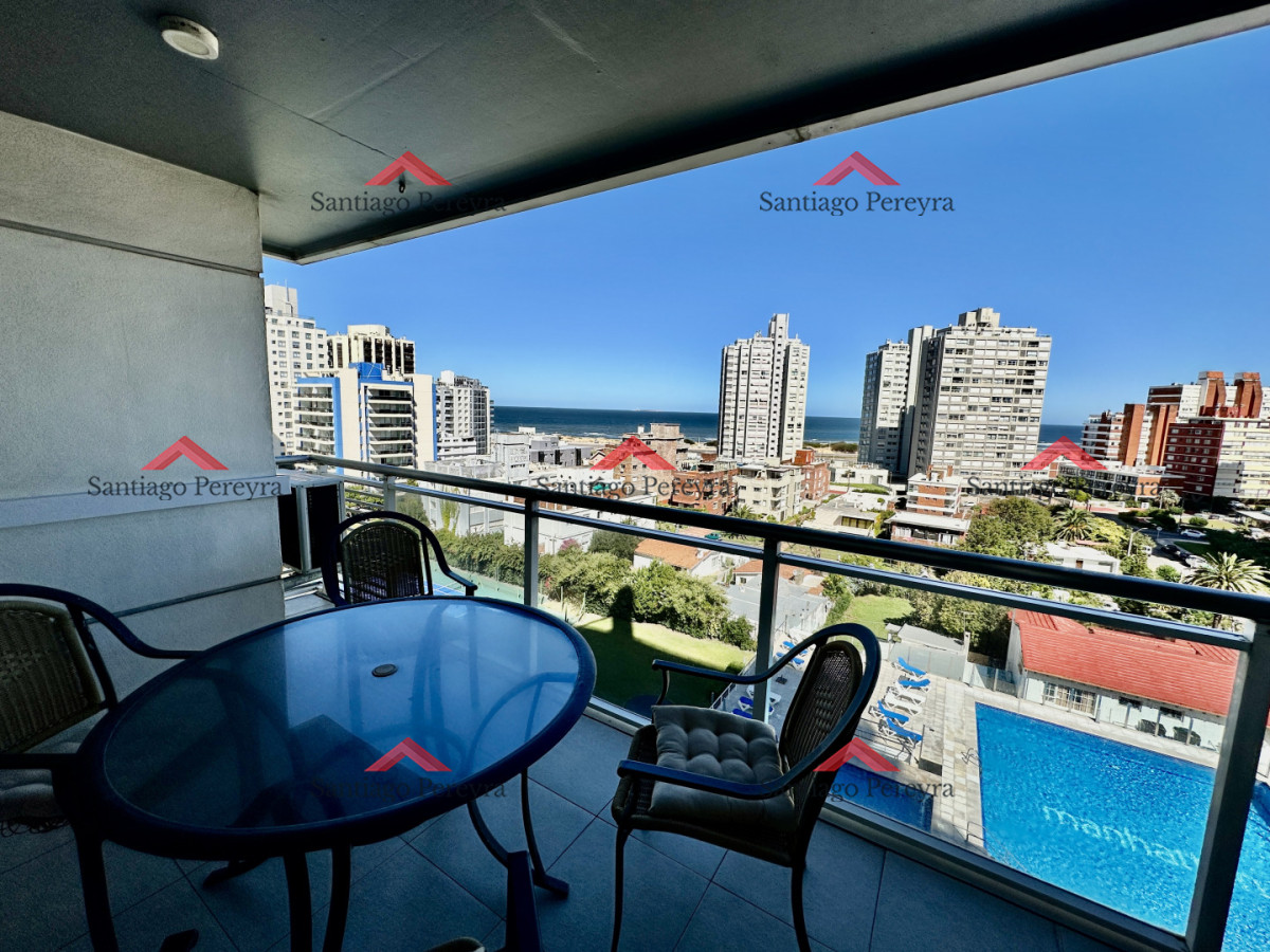 Apartamento ID.16990 - Hermoso apartamento de 2 dormitorios con parrillero propio y vista a playa brava