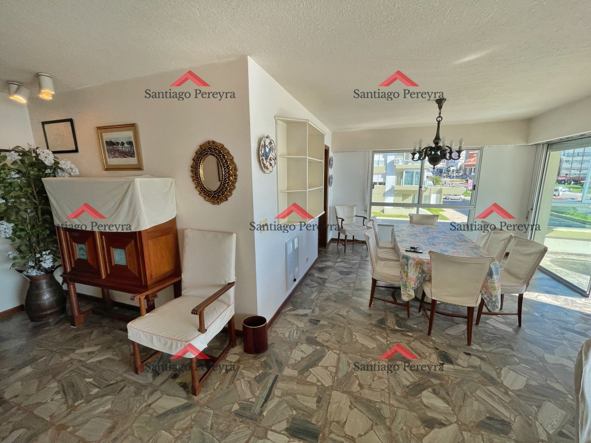 Apartamento ID.14036 - Apartamento primera linea en venta, 3 dormitorios y dependencia en edificio icónico, con vista despejada a la isla y excelentes amenities