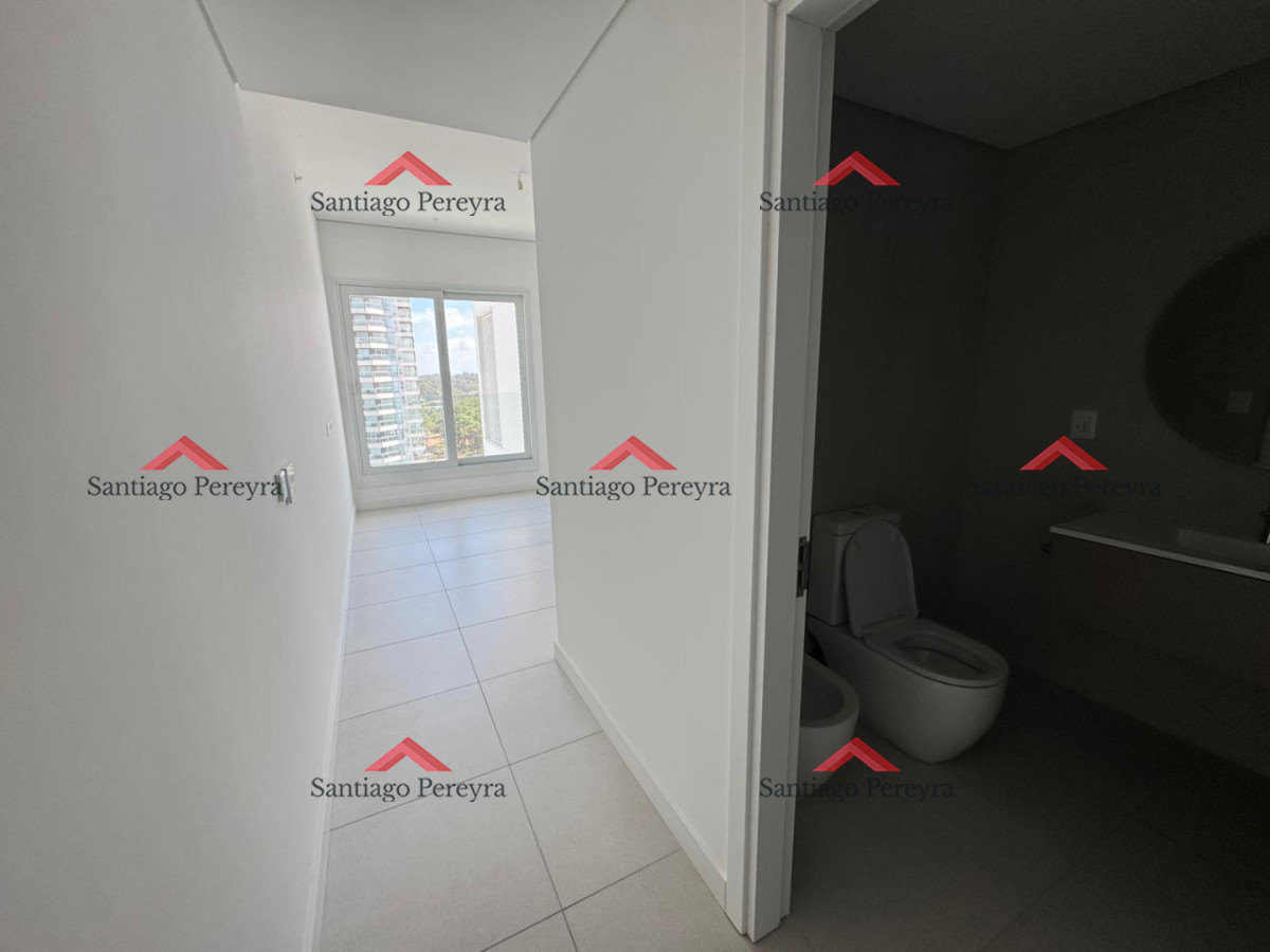 Apartamento ID.16929 - Primera linea brava en venta