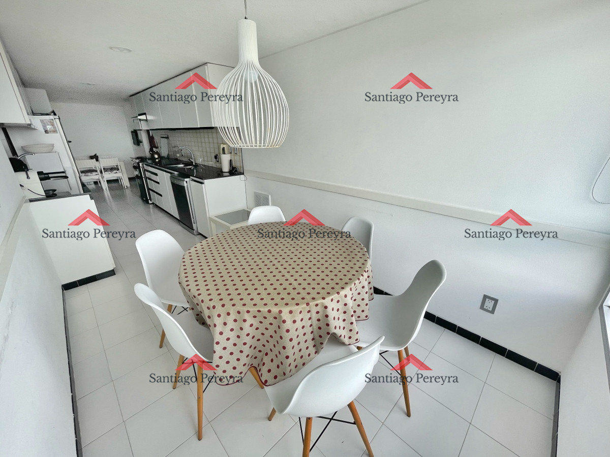 Apartamento ID.2141 - Apartamento en venta primera linea playa brava