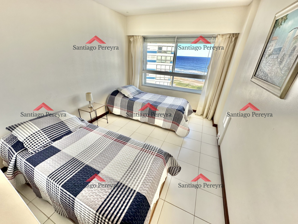 Apartamento ID.2946 - Amplia planta a pasos del mar en Playa Brava