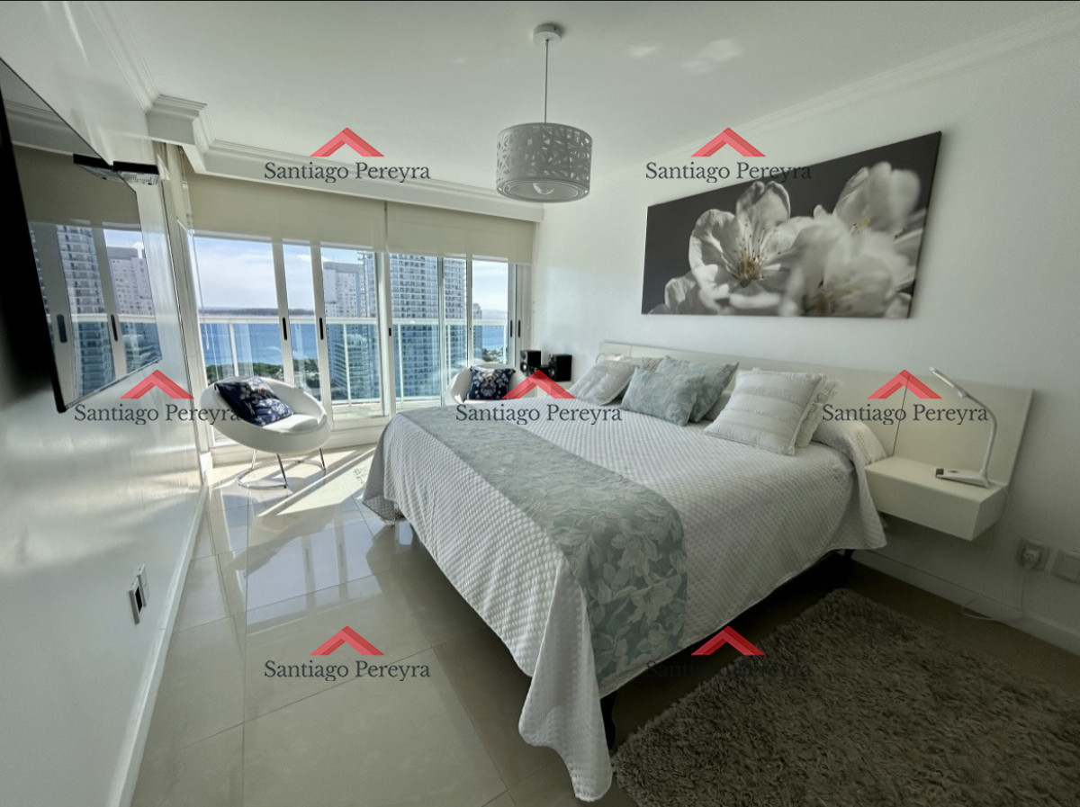 Apartamento ID.16969 - APARTAMENTO EN VENTA 3 DORMITORIOS y DEPENDENCIA-CASINO TOWER