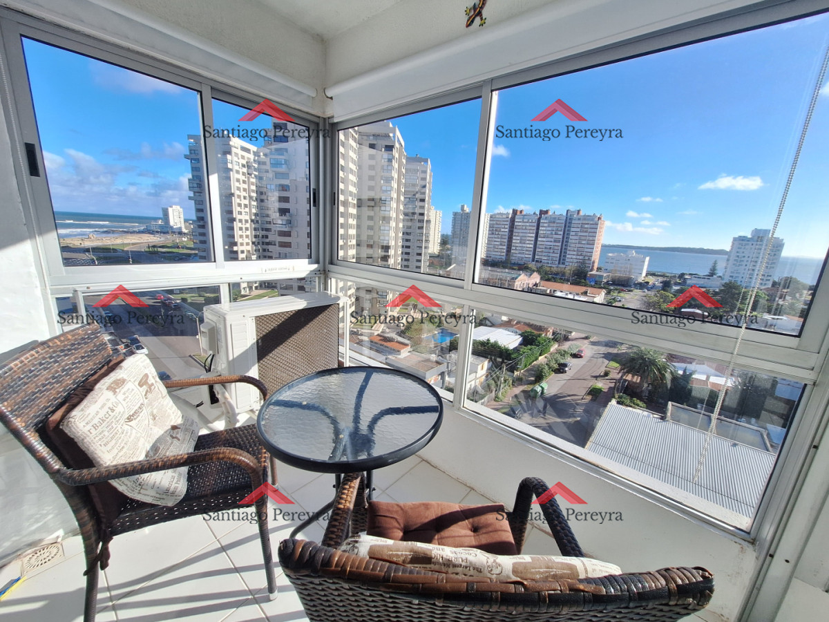 Apartamento ID.423 - Apartamento en venta de dos dormitorios con vista a playa mansa
