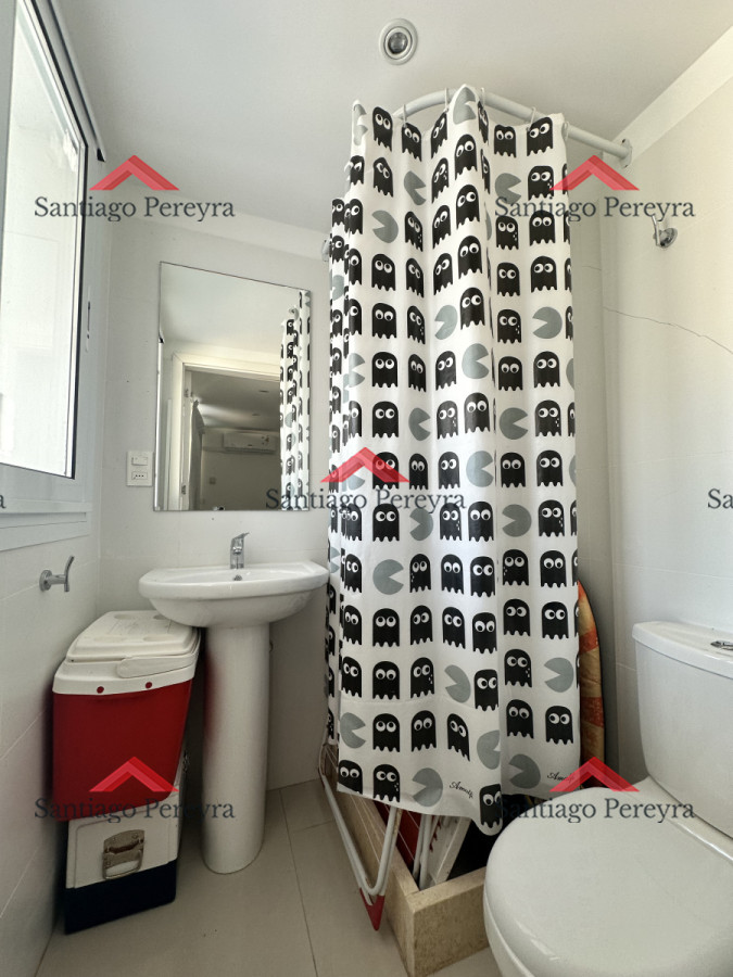 Apartamento ID.15750 - Hermoso apartamento con amplia terraza propia y patio propio
