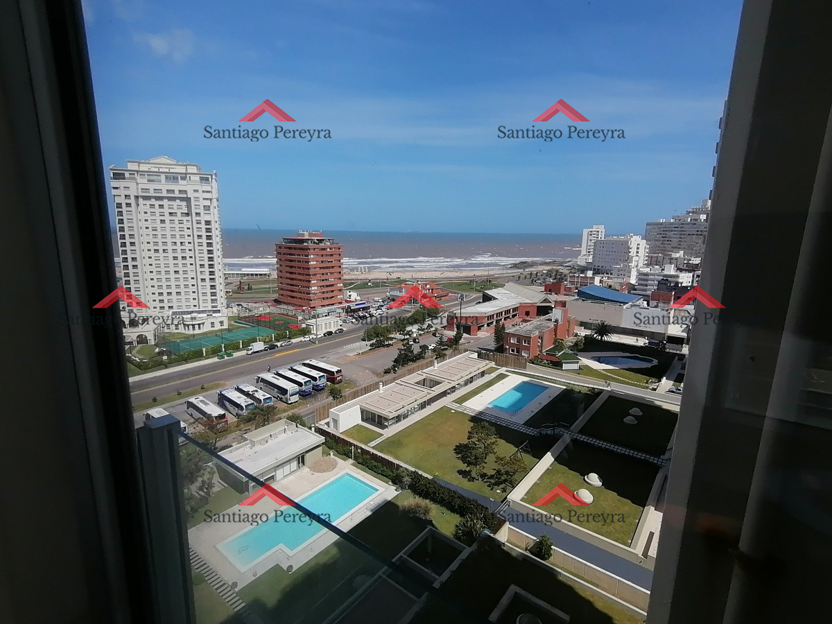 Apartamento ID.837 - Amplio apartamento frente al mar 