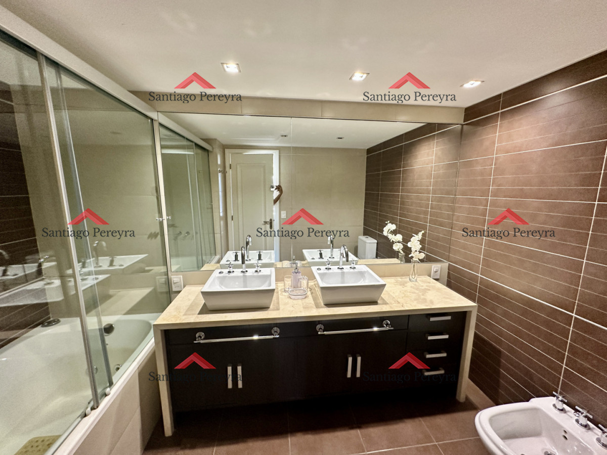 Apartamento ID.16946 - Apartamento de 2 dormitorios en venta en Imperiale III