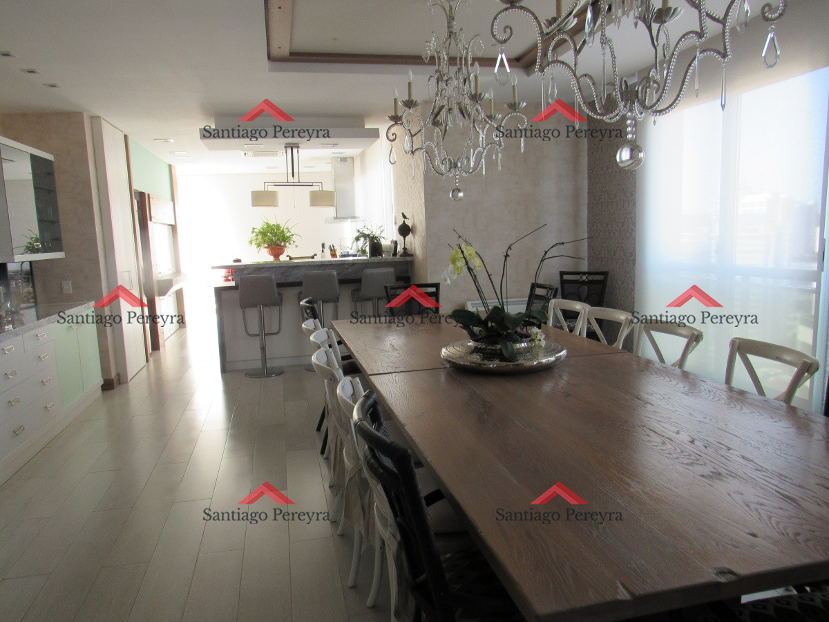 Apartamento ID.3300 - Espectacular Pent House primera linea de lujo en venta, piscina propia, 5 garages, barbacoa