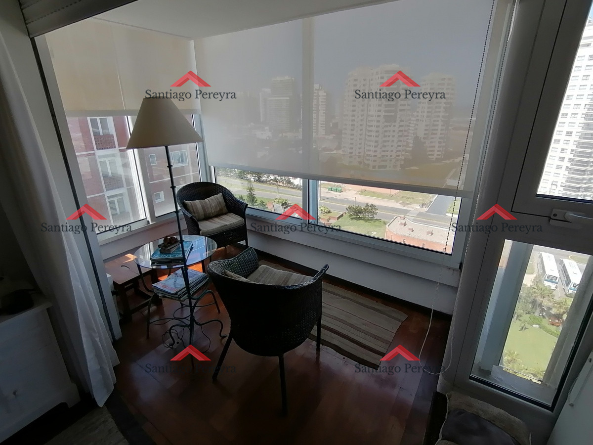 Apartamento ID.837 - Amplio apartamento frente al mar 