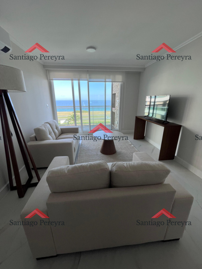 Apartamento ID.16889 - Alquiler anual de dos dormitorios Punta del Este