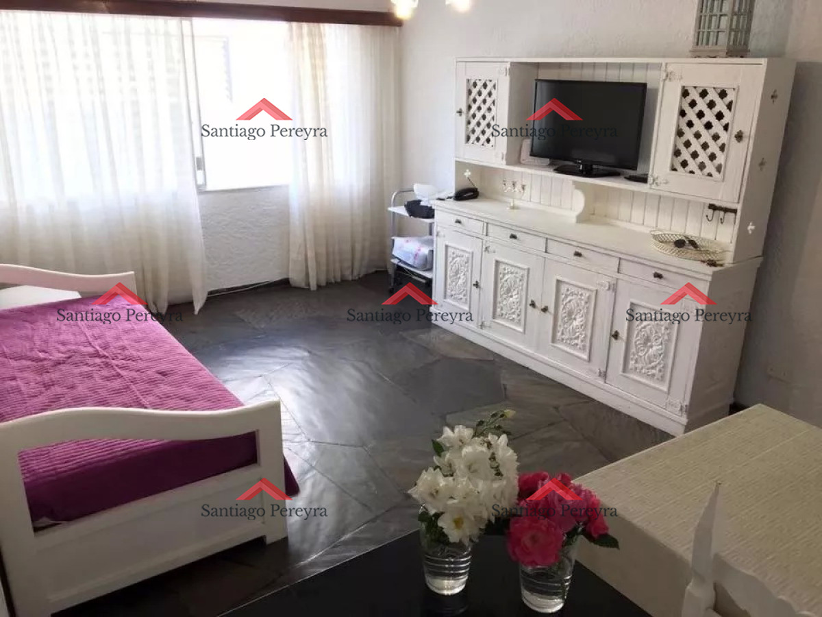 Apartamento ID.11339 - Alquilo apartamento en Mansa, Punta del Este 