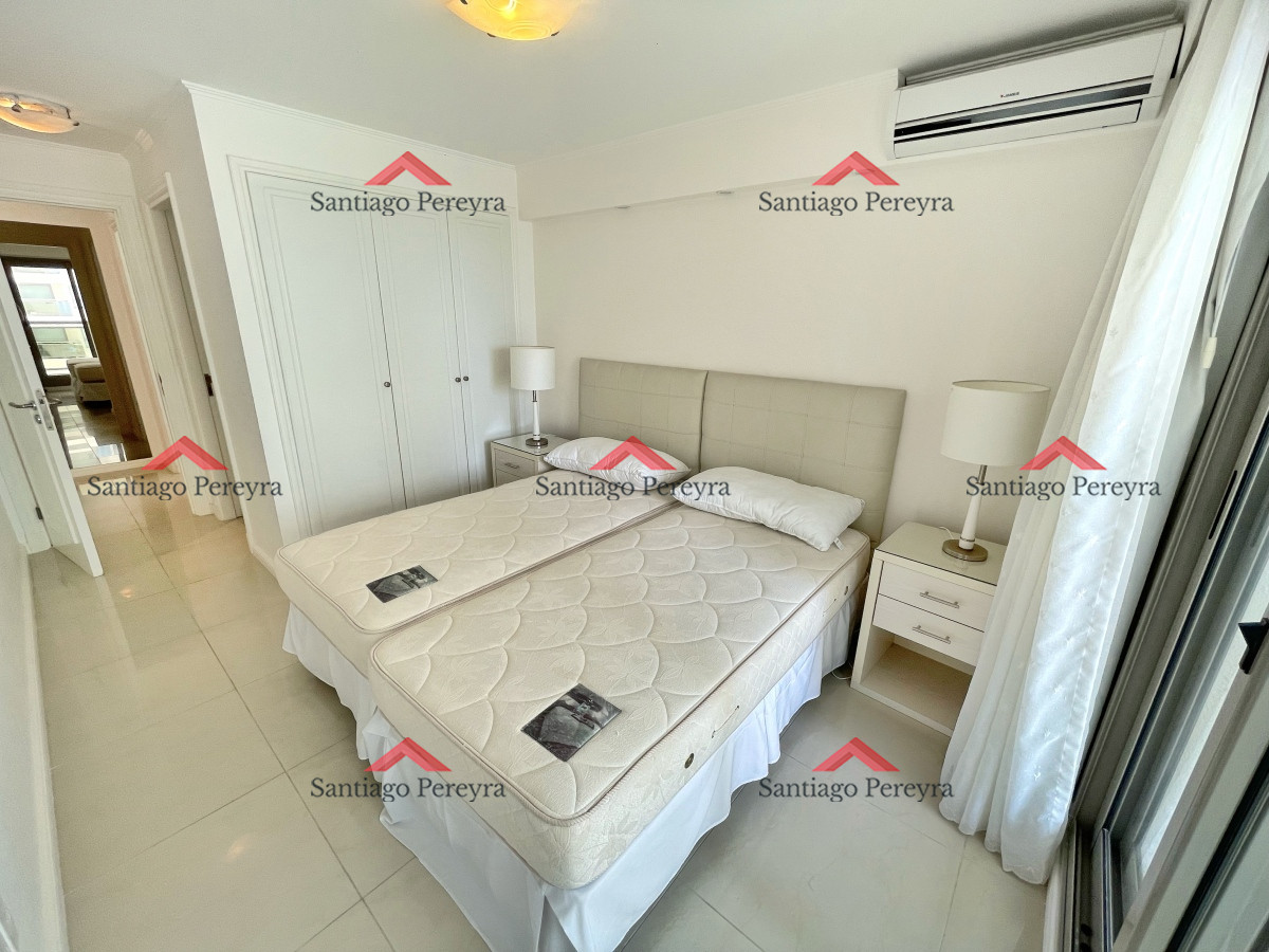 Apartamento ID.9728 - Se vende, 3 dormitorios en suite y dependencia, 4 baños y toilette, terraza al frente con vista despejada a los dedos y excelentes amenities