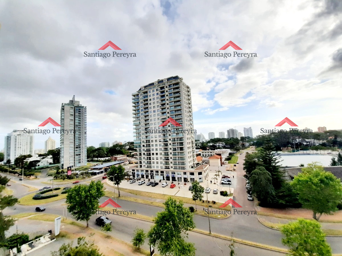 Apartamento ID.5015 - Apartamento en venta en Punta Del Este 