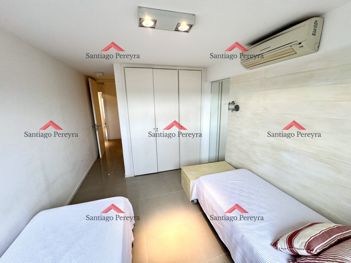 Apartamento ID.16476 - A pasos del mar en playa brava 