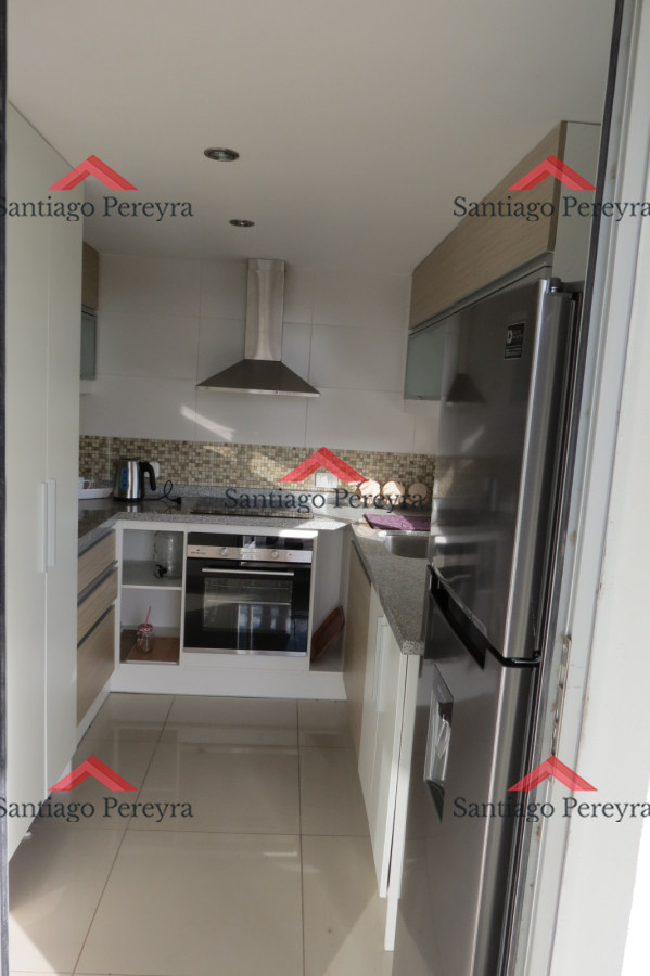 Apartamento ID.15155 - Apartamento de 3 dormitorios en venta y alquiler en Roosevelt