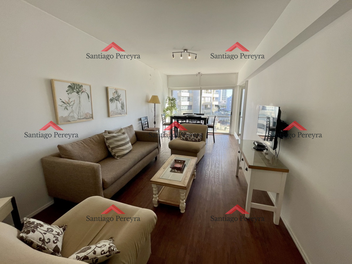 Apartamento ID.3166 - Apartamento reciclado como nuevo a 1 cuadra de la Playa