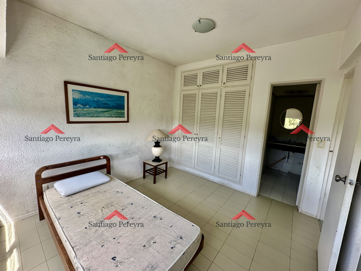 Apartamento ID.16092 - Un dormitorio en venta con vista al bosque