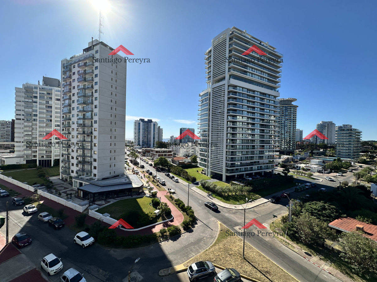 Apartamento ID.2283 - Un dormitorio con garaje y mucho sol