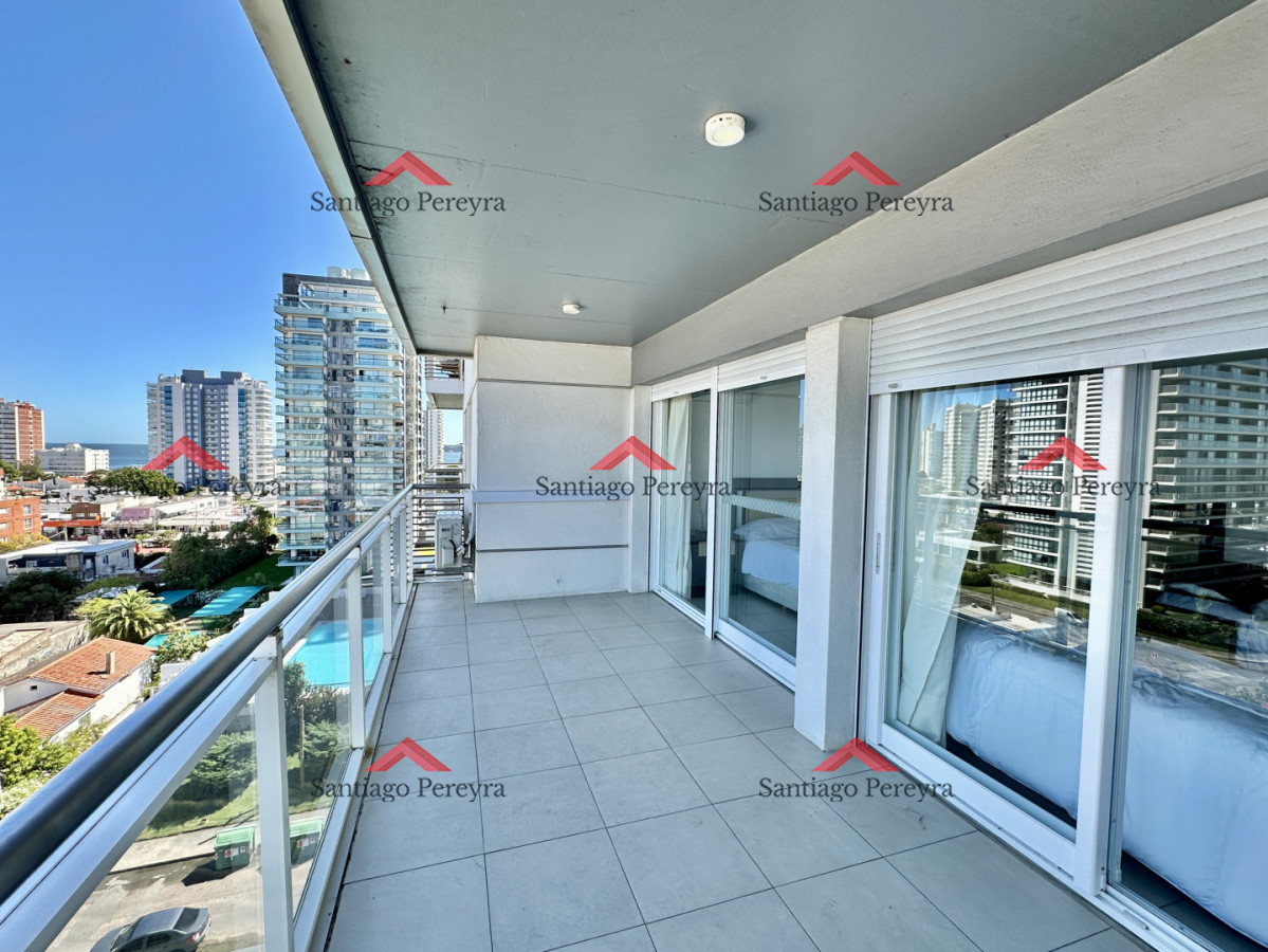 Apartamento ID.16990 - Hermoso apartamento de 2 dormitorios con parrillero propio y vista a playa brava