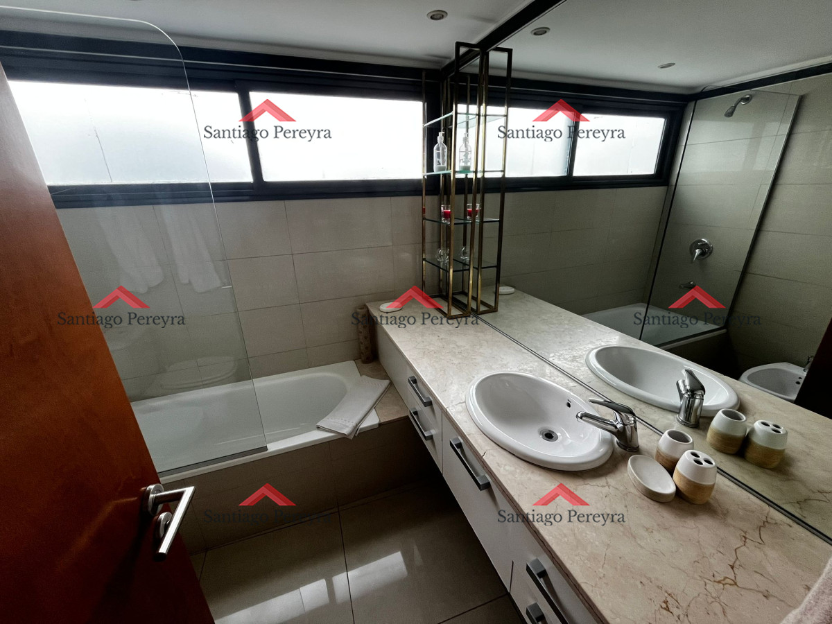 Apartamento ID.15191 - Apartamento en venta primera fila playa brava