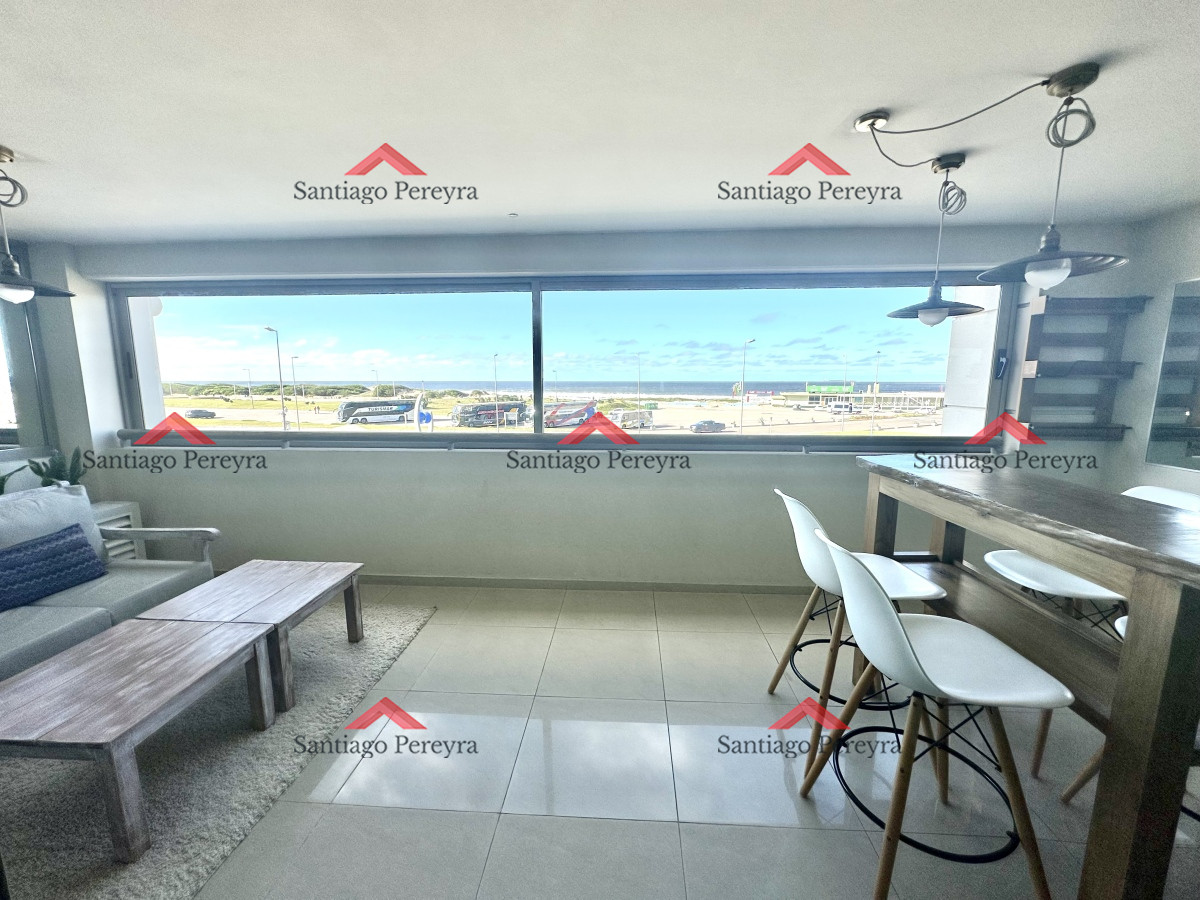 Apartamento ID.6693 - Excelente apartamento en torre de primera categoría