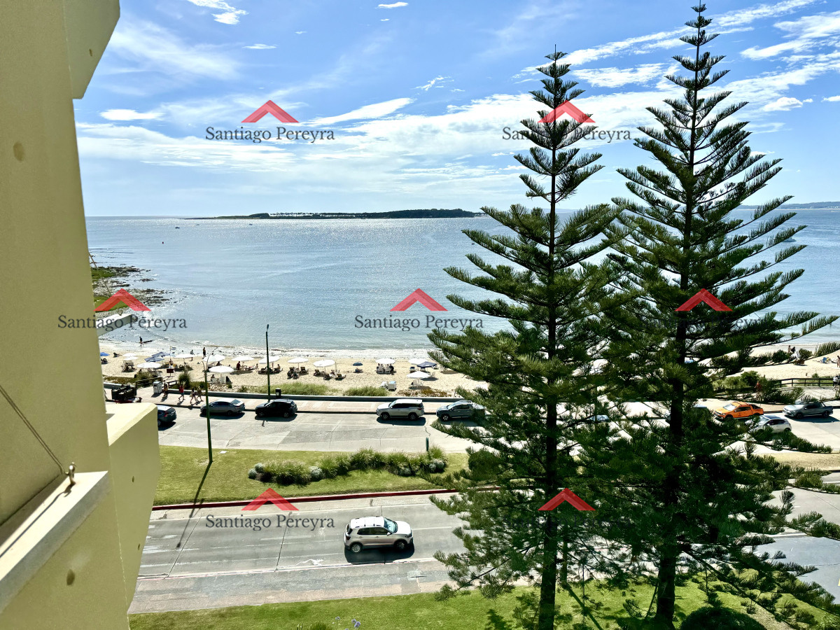 Apartamento ID.1500 - Malecón Primera línea frente al mar