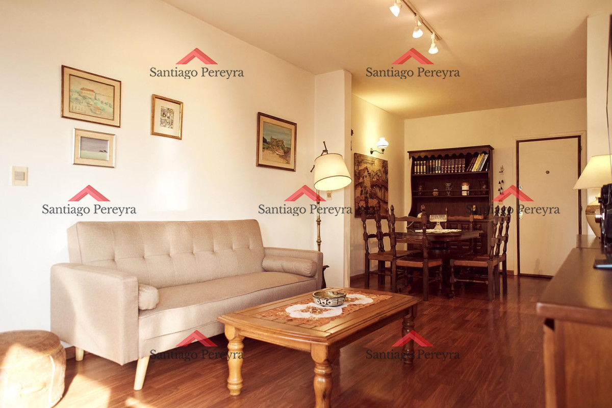 Apartamento ID.14946 - Apartamento de 2 dormitorios en venta