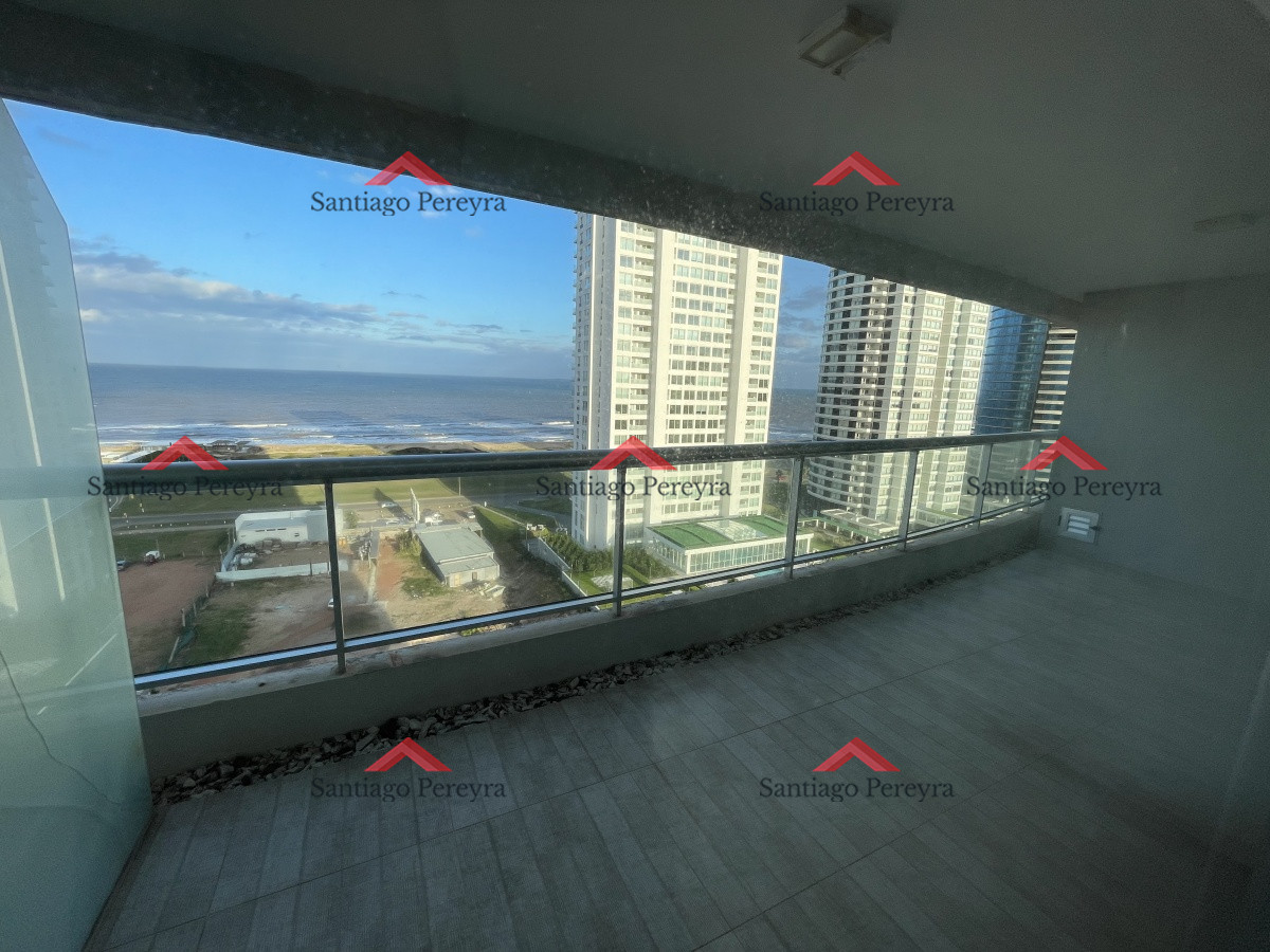 Apartamento ID.6944 - Moderno apartamento a pasos de playa Brava