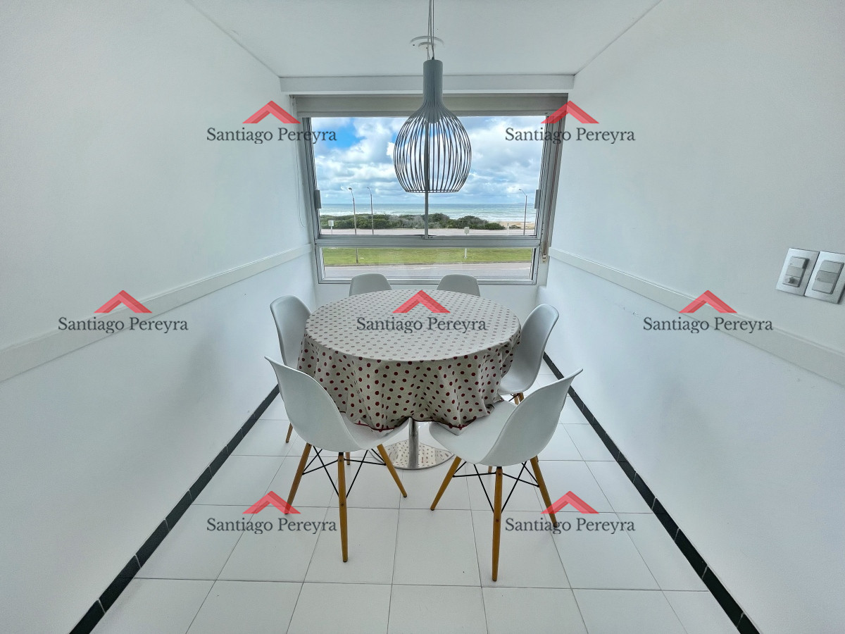 Apartamento ID.2141 - Apartamento en venta primera linea playa brava