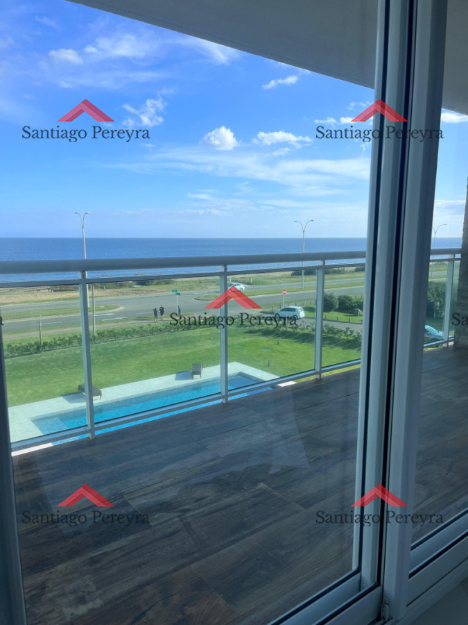 Apartamento ID.16889 - Alquiler anual de dos dormitorios Punta del Este