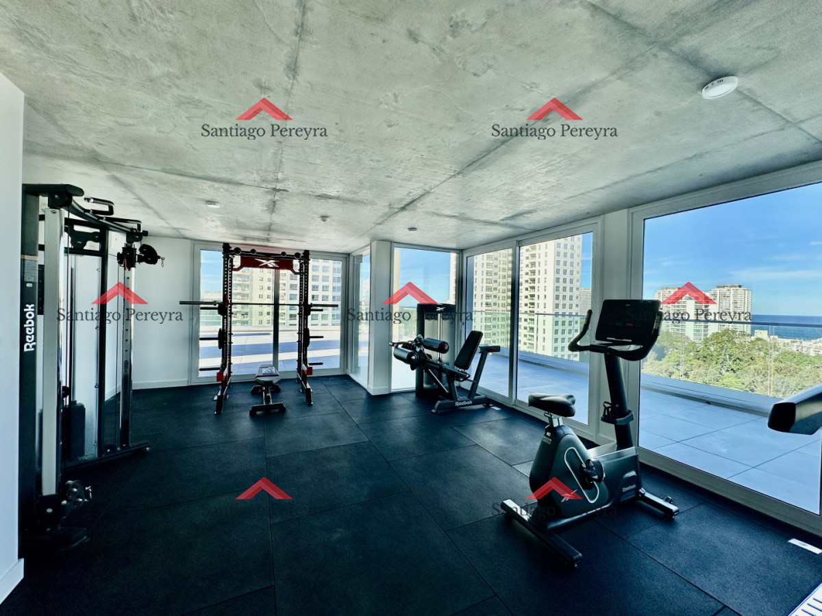 Apartamento ID.17032 - Dos dormitorios y dos baños en venta, zona Shopping Punta