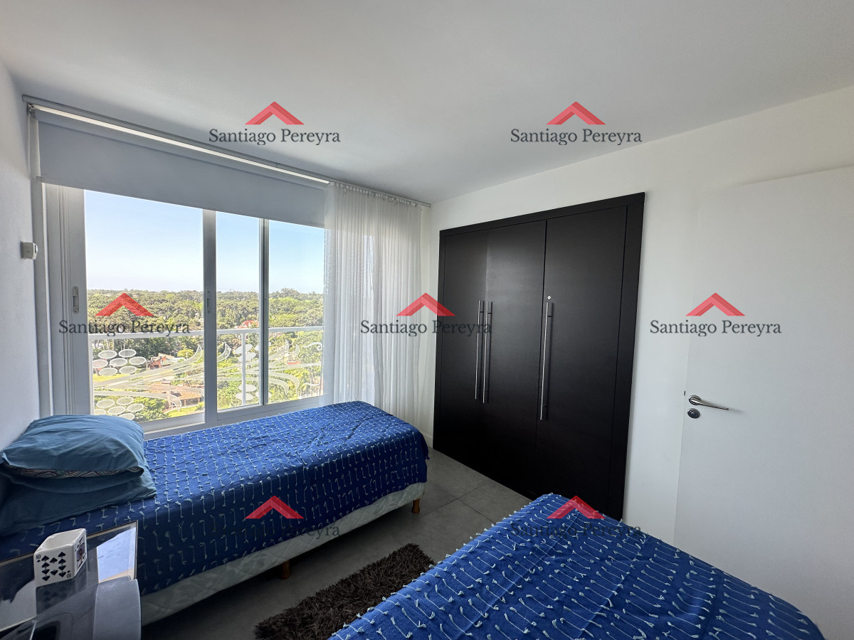 Apartamento ID.15751 - Apartamento en venta de dos dormitorios con garaje en Roosevelt