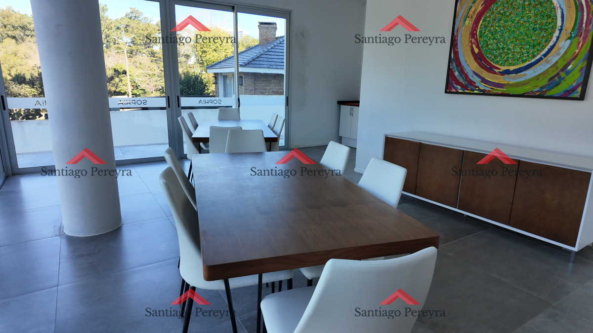 Apartamento ID.16563 - Apartamento 2 dormitorios Bajos gastos gran terraza playa mansa