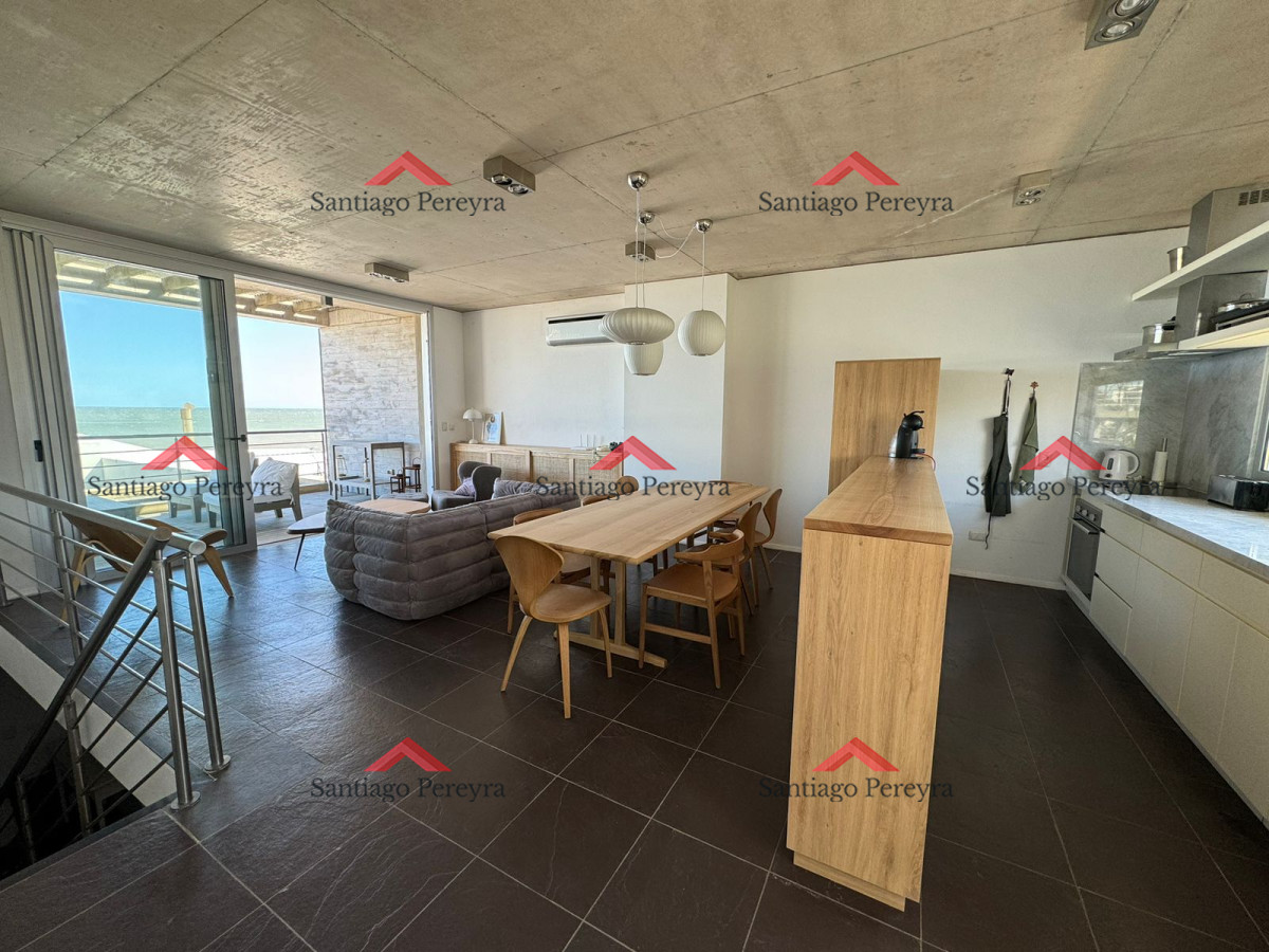 Apartamento ID.15199 - DUPLEX DE TRES PLANTAS CON VISTA AL MAR EN MONTOYA