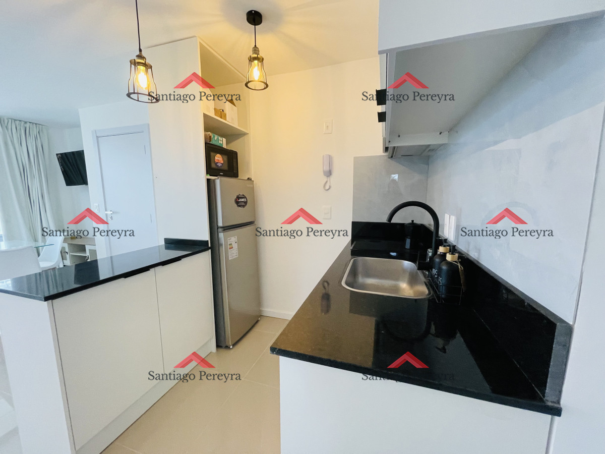 Apartamento ID.16207 - Moderno apartamento de tres dormitorios en zona Roosevelt, Punta del Este