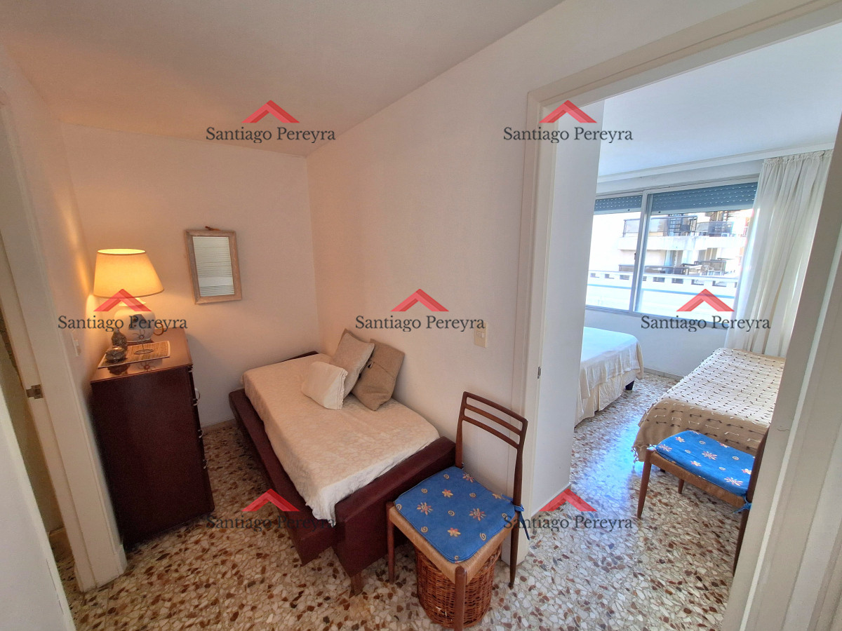 Apartamento ID.16011 - Apartamento en venta de un dormitorio con garaje