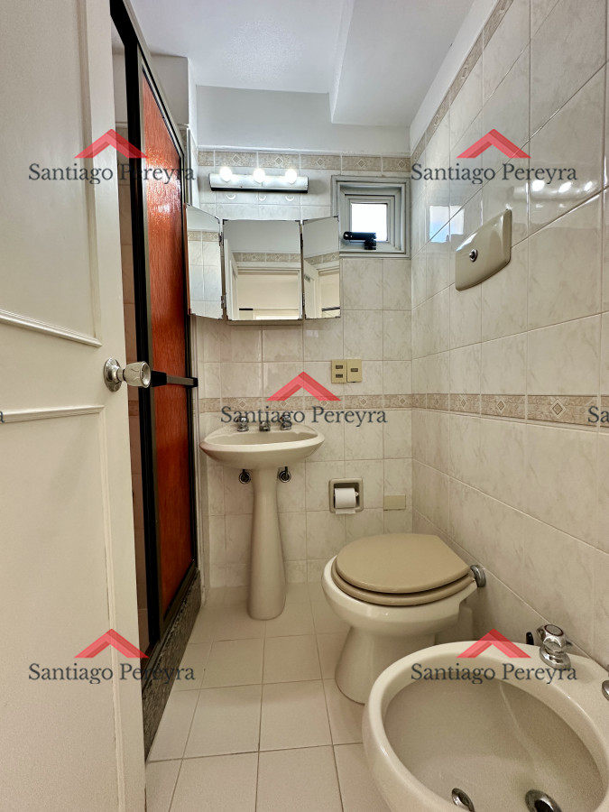 Apartamento ID.1732 - Tres dormitorios en venta con doble garaje