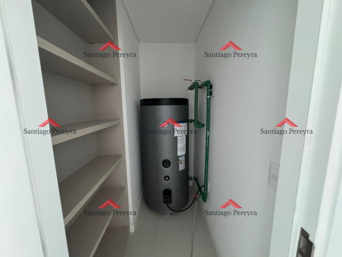 Apartamento ID.16929 - Primera linea brava en venta