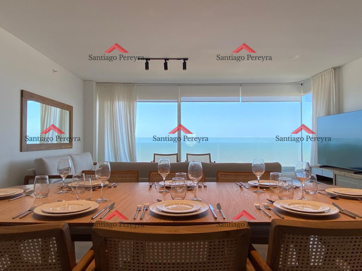 Apartamento ID.15752 - Apartamento de 3 dormitorios en torre de Categoria frente al mar 