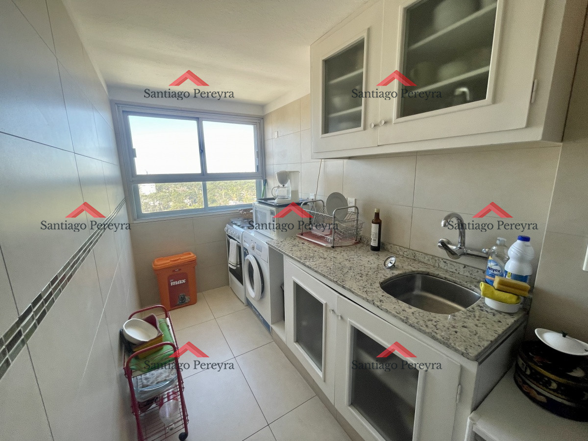 Apartamento ID.13251 - Apartamento de 3 dormitorios 2 baños en excelente ubicación - vende en exclusividad